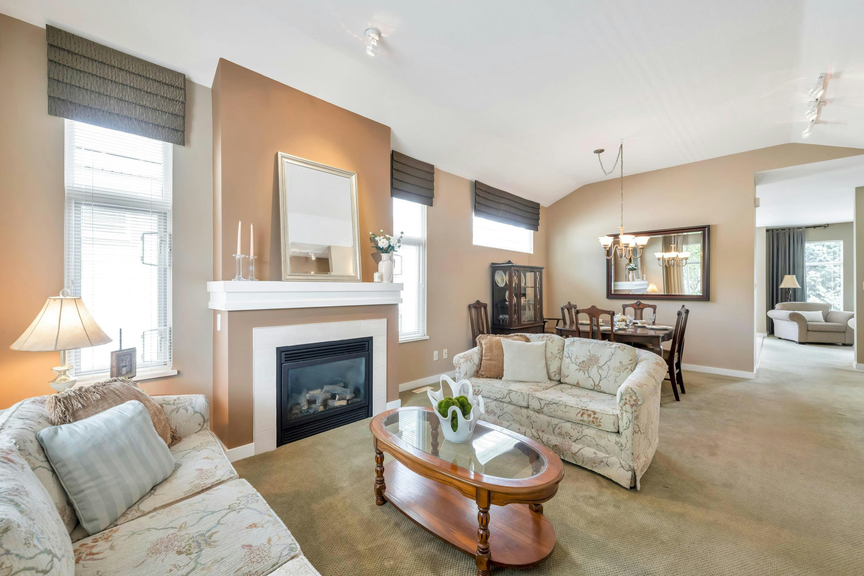 33-15188 62a Avenue - 2