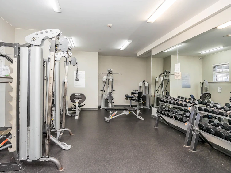 33-15188 62a Avenue, Surrey, BC, V3S 1W7 - 33