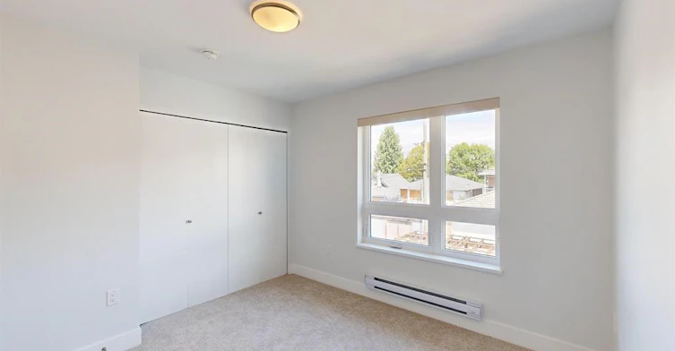 2731 Duke St, Vancouver, BC, V5R 4S8 - 23