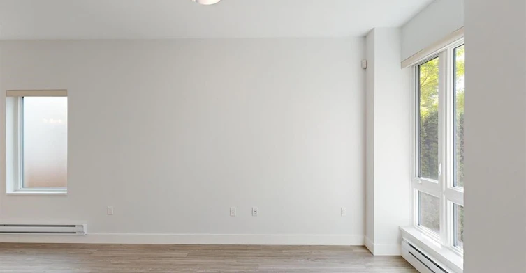 2731 Duke St, Vancouver, BC, V5R 4S8 - 10
