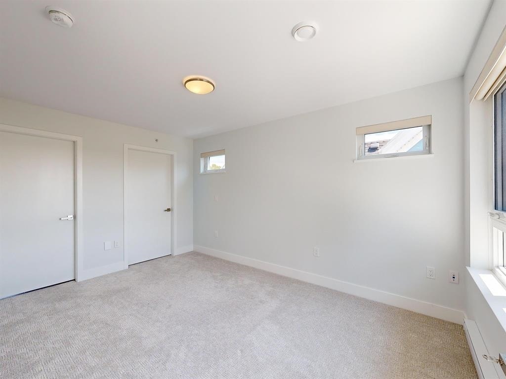 2731 Duke St, Vancouver, BC, V5R 4S8 - 18