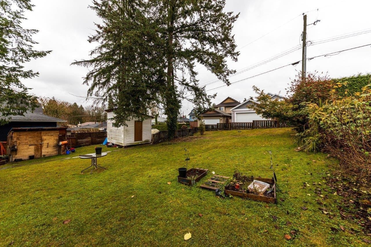 320 Holmes Street, New Westminster, BC, V3L 4X5