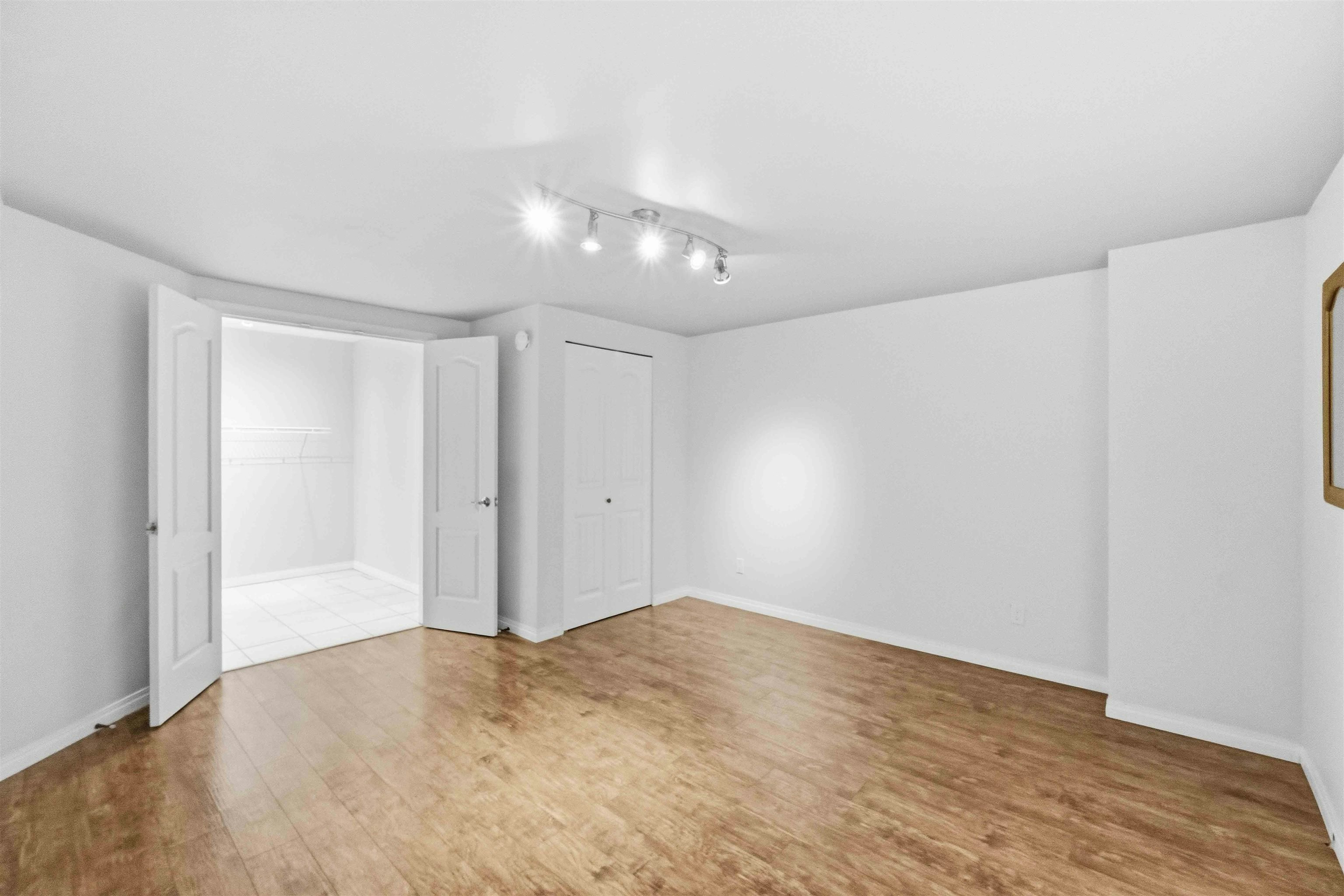 23500 109 Avenue, Maple Ridge, BC, V2W 1A8 - 33