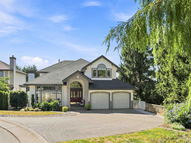 23500 109 Avenue, Maple Ridge, BC, V2W 1A8