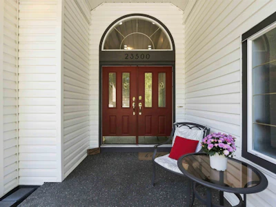 23500 109 Avenue - 2