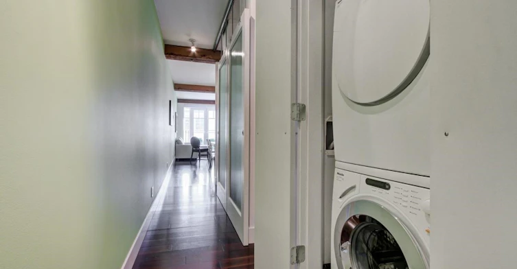 207-1275 Hamilton Street, Vancouver, BC, V6B 1E2 - 16