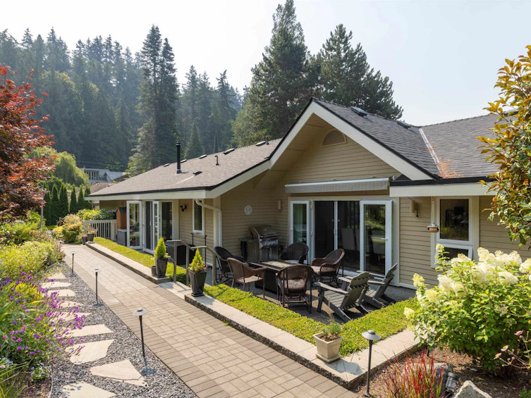 6955 Odlum Court, West Vancouver, BC, V7W 3B6 - 26