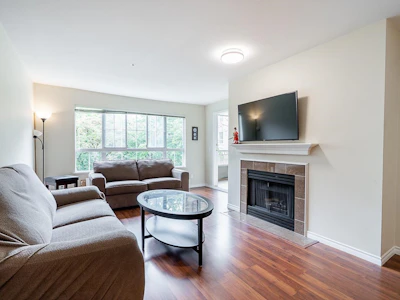 227-2980 Princess Crescent - 4
