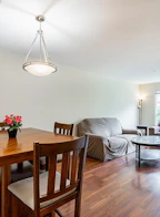 227 2980 Princess Crescent