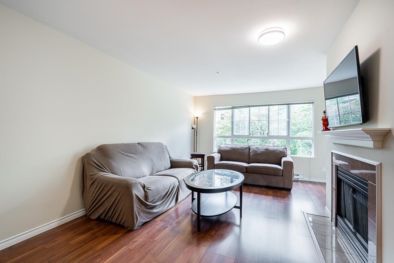 227-2980 Princess Crescent - 2