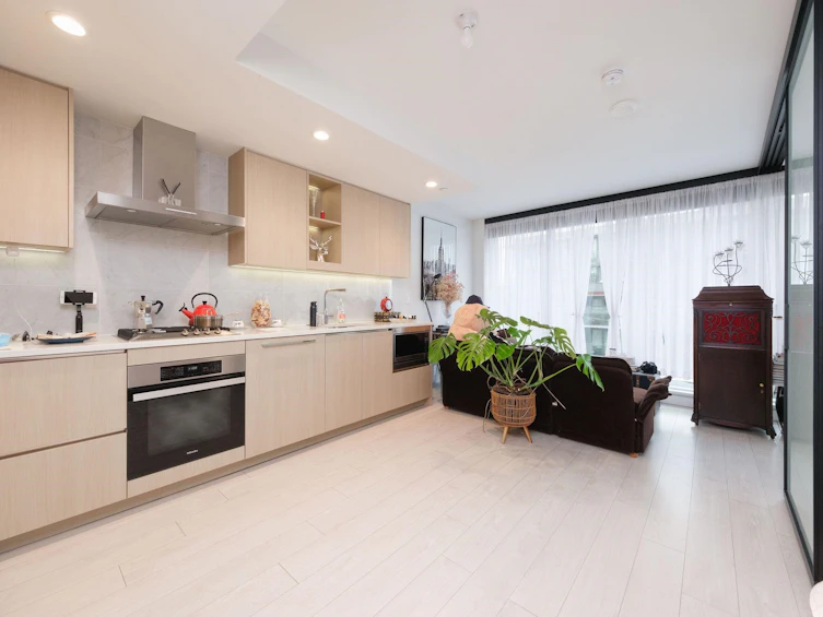 905-1768 Cook Street, Vancouver, BC, V5Y 0N3