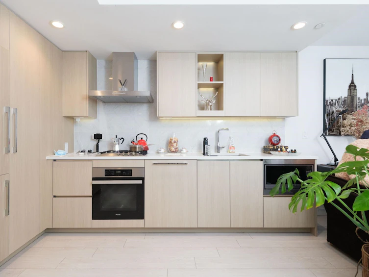 905-1768 Cook Street, Vancouver, BC, V5Y 0N3 - 4