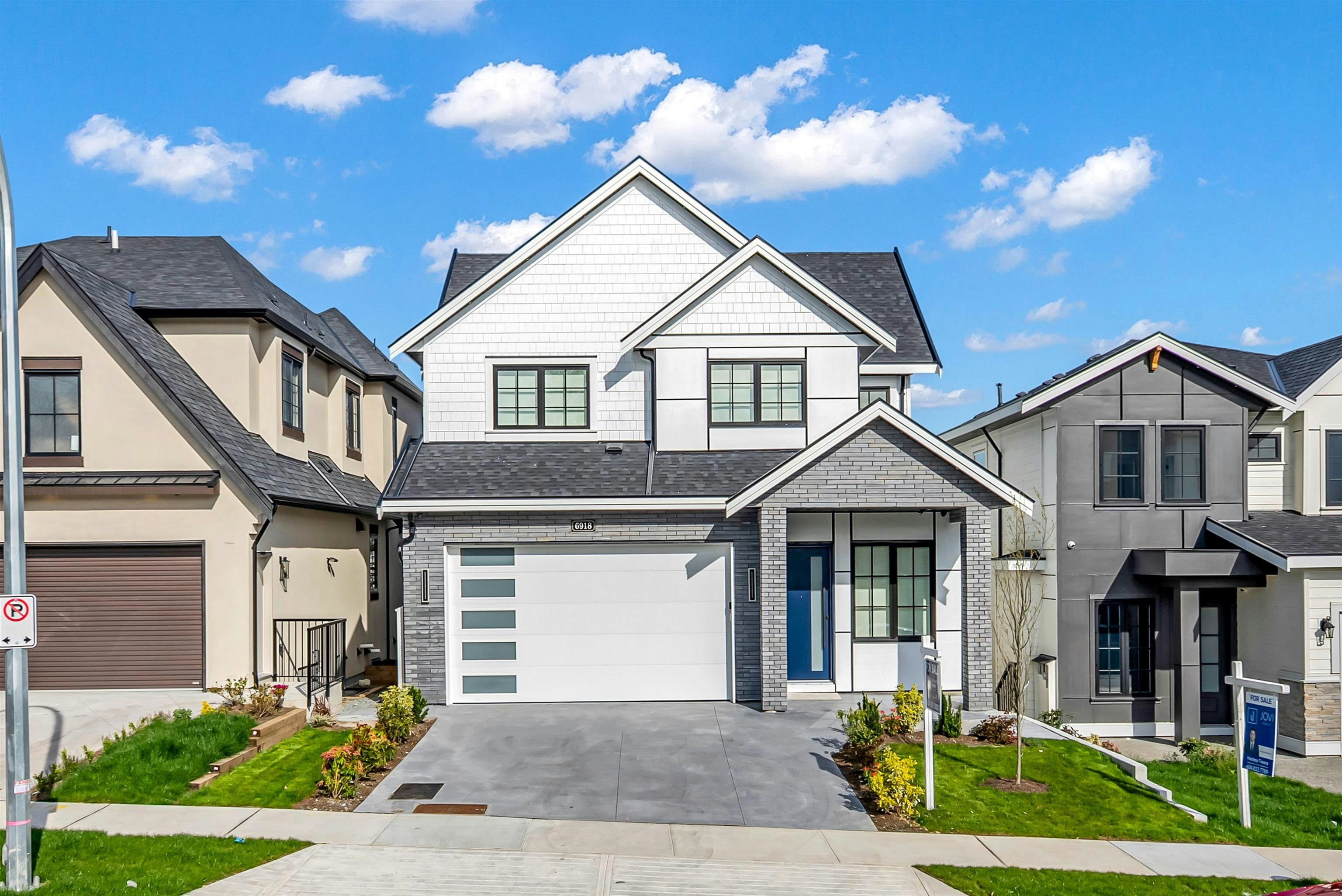 6918 204a Street, Langley, BC, V2Y 0W4