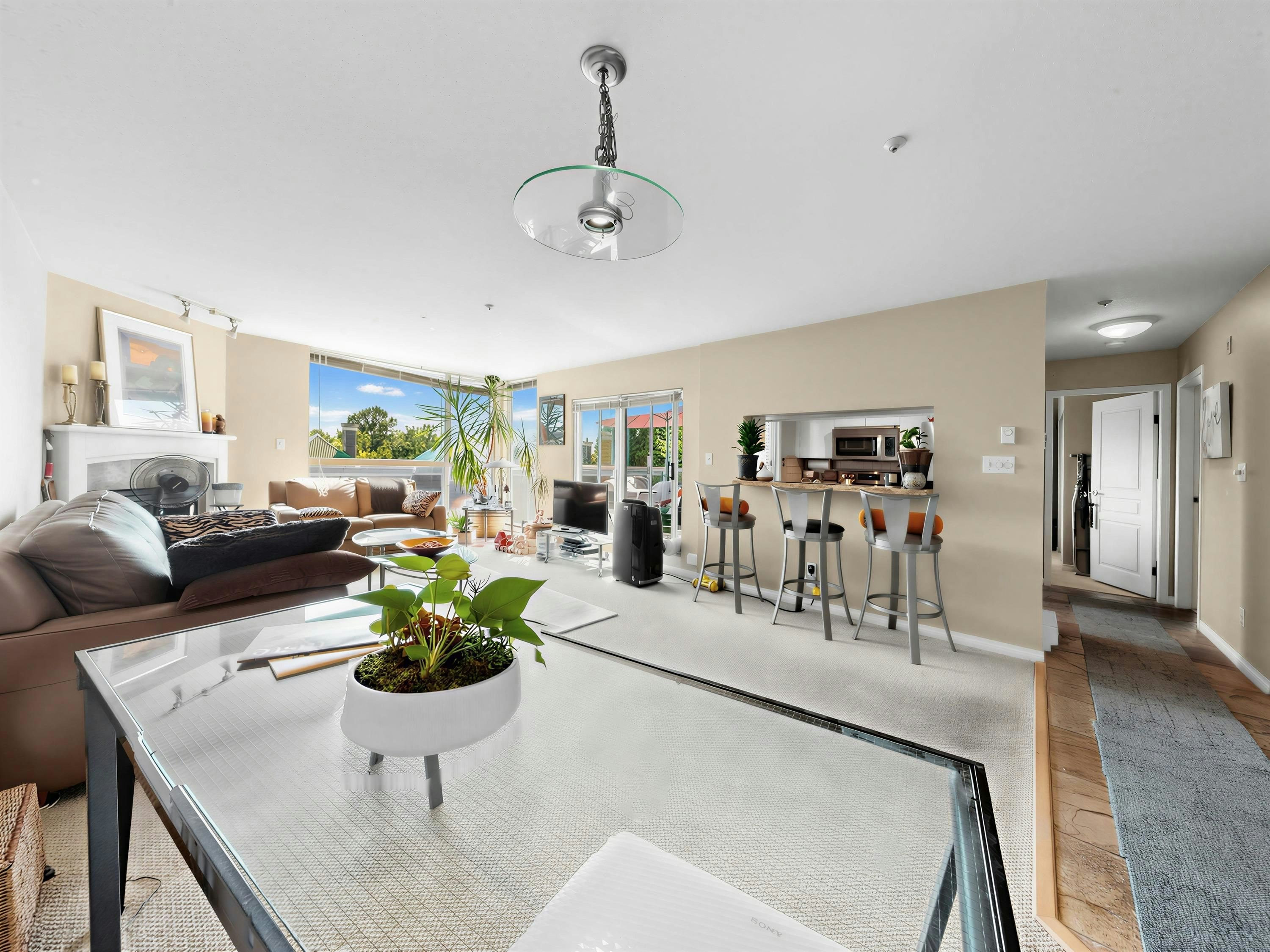 312-8450 Jellicoe Street - 4