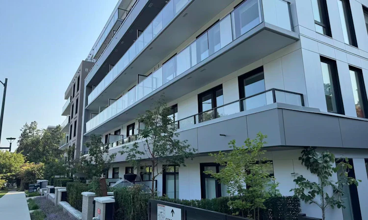 313-6859 Cambie Street