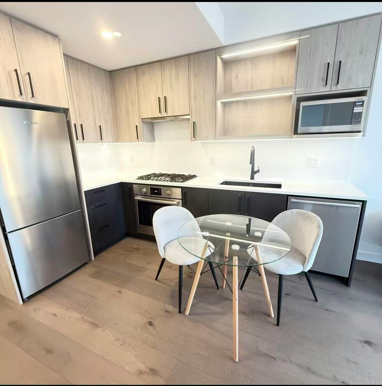 313-6859 Cambie Street - 5