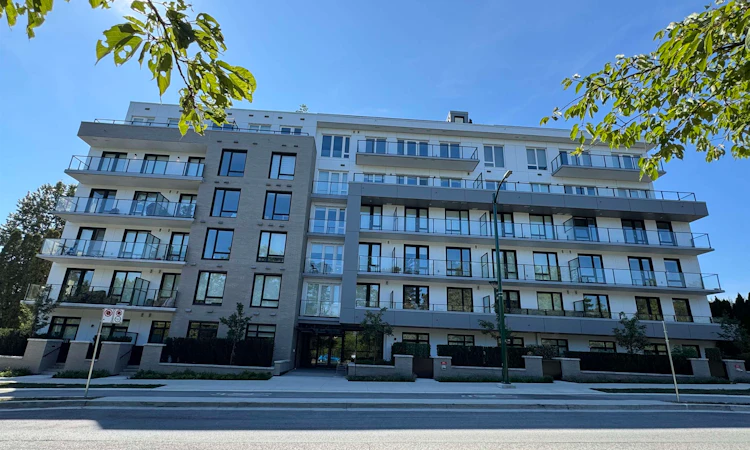 313-6859 Cambie Street