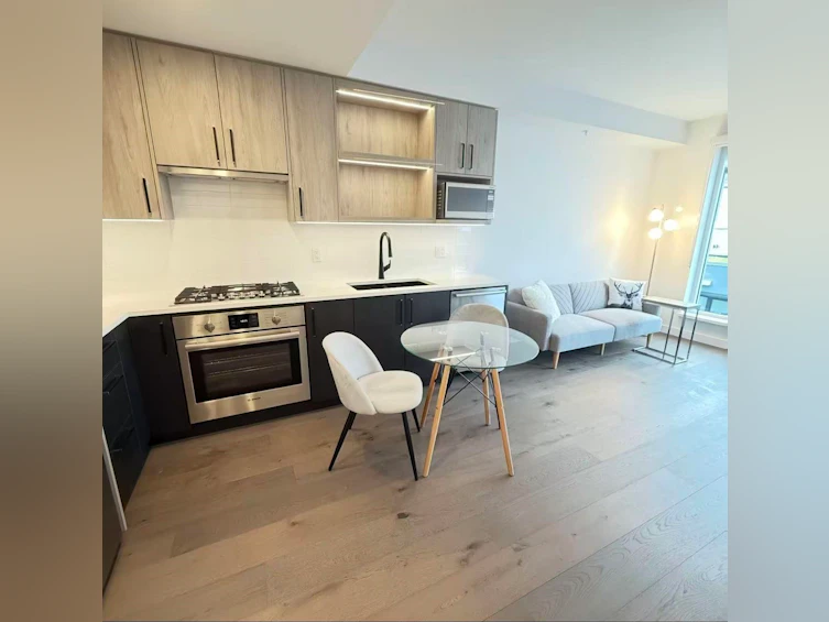 313-6859 Cambie Street, Vancouver, BC, V6P 3H1 - 4