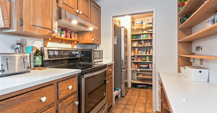UPPER-3043 O'hara Lane, Surrey, BC, V4A 3E6 - 9
