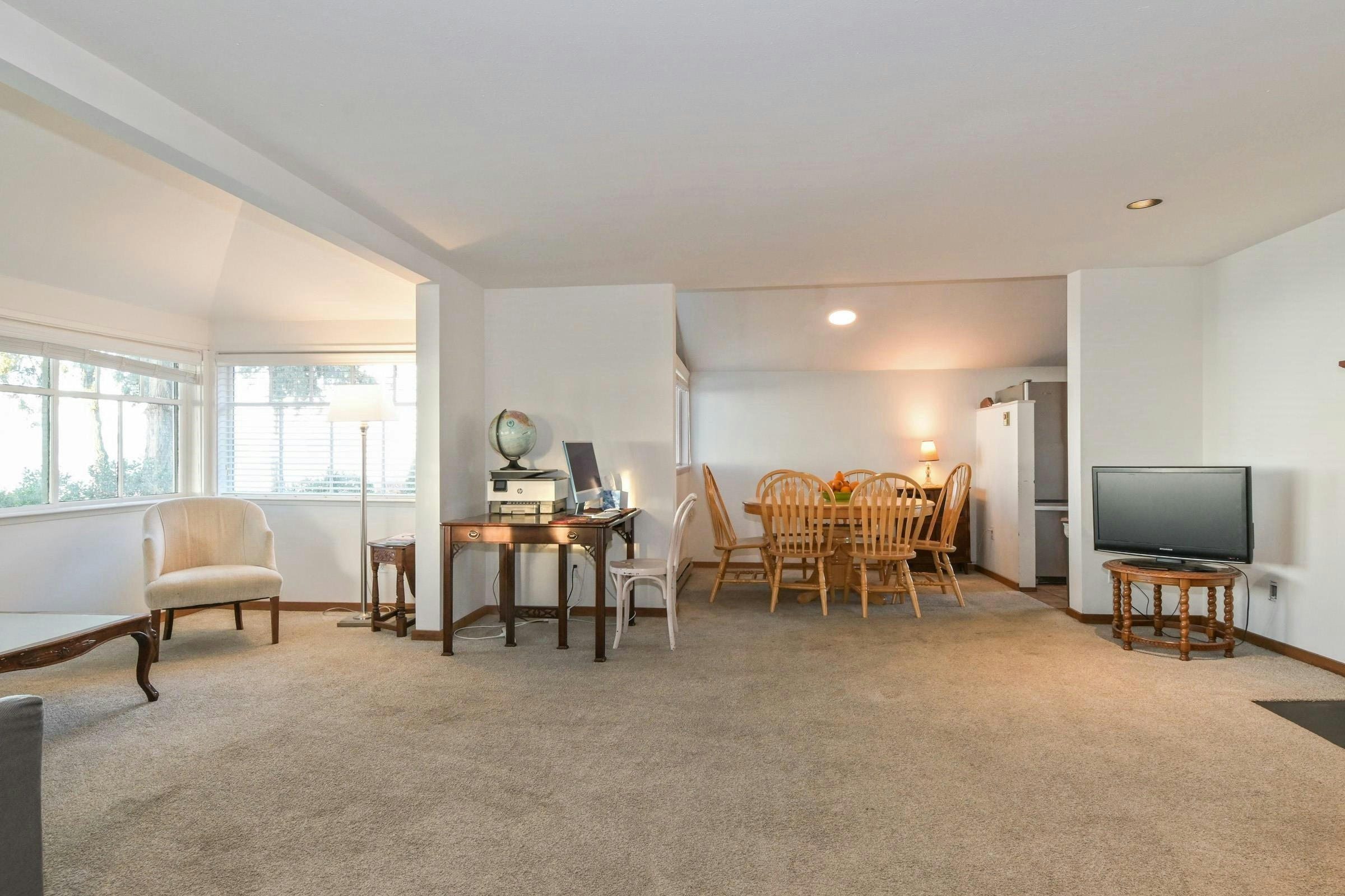 UPPER-3043 O'hara Lane, Surrey, BC, V4A 3E6 - 4