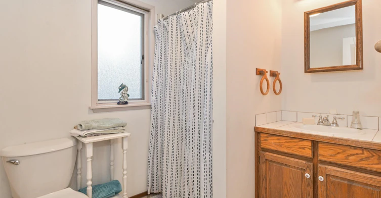 UPPER-3043 O'hara Lane, Surrey, BC, V4A 3E6 - 16