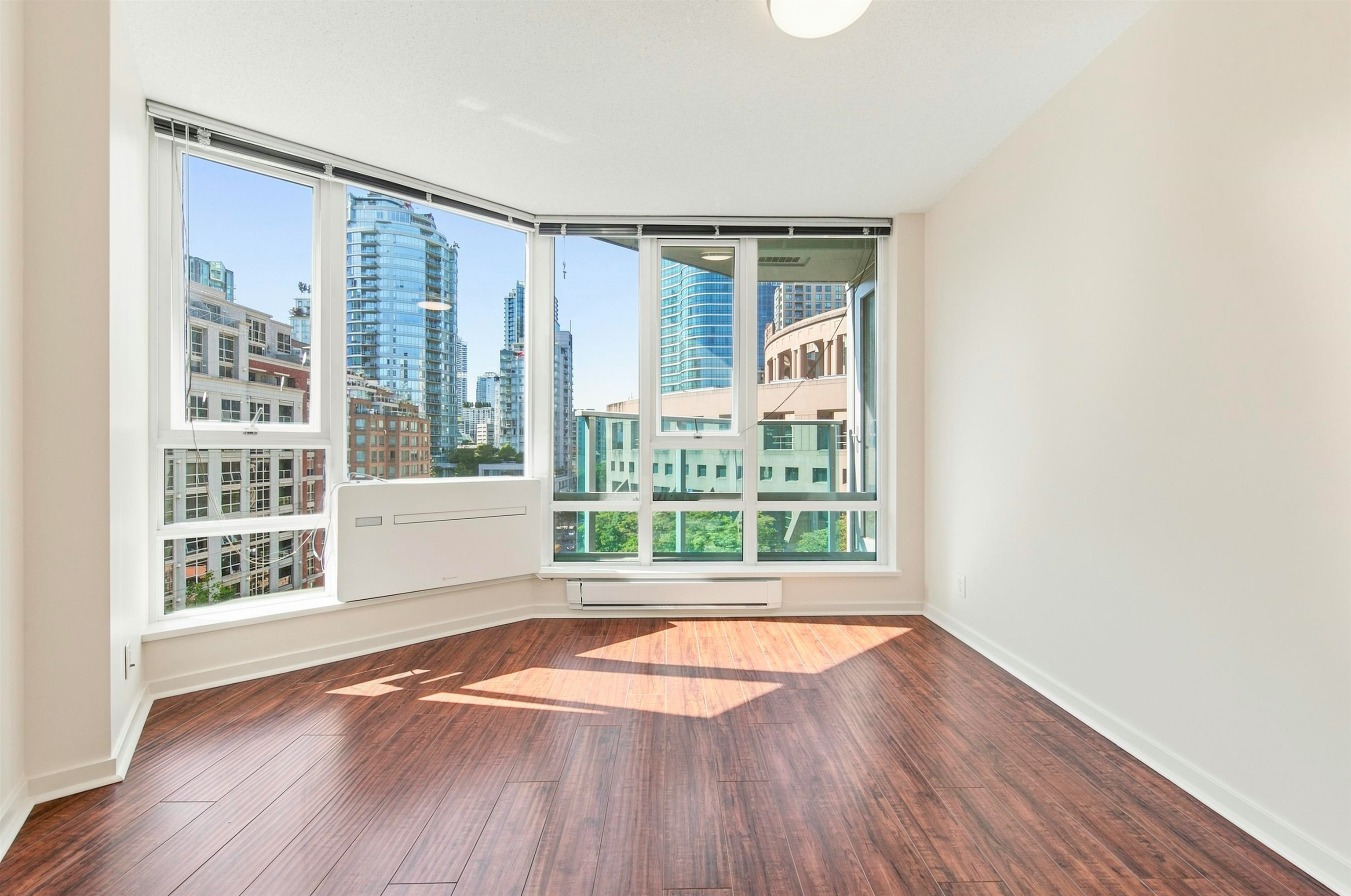 1205-788 Hamilton Street, Vancouver, BC, V6B 0E9 - 12