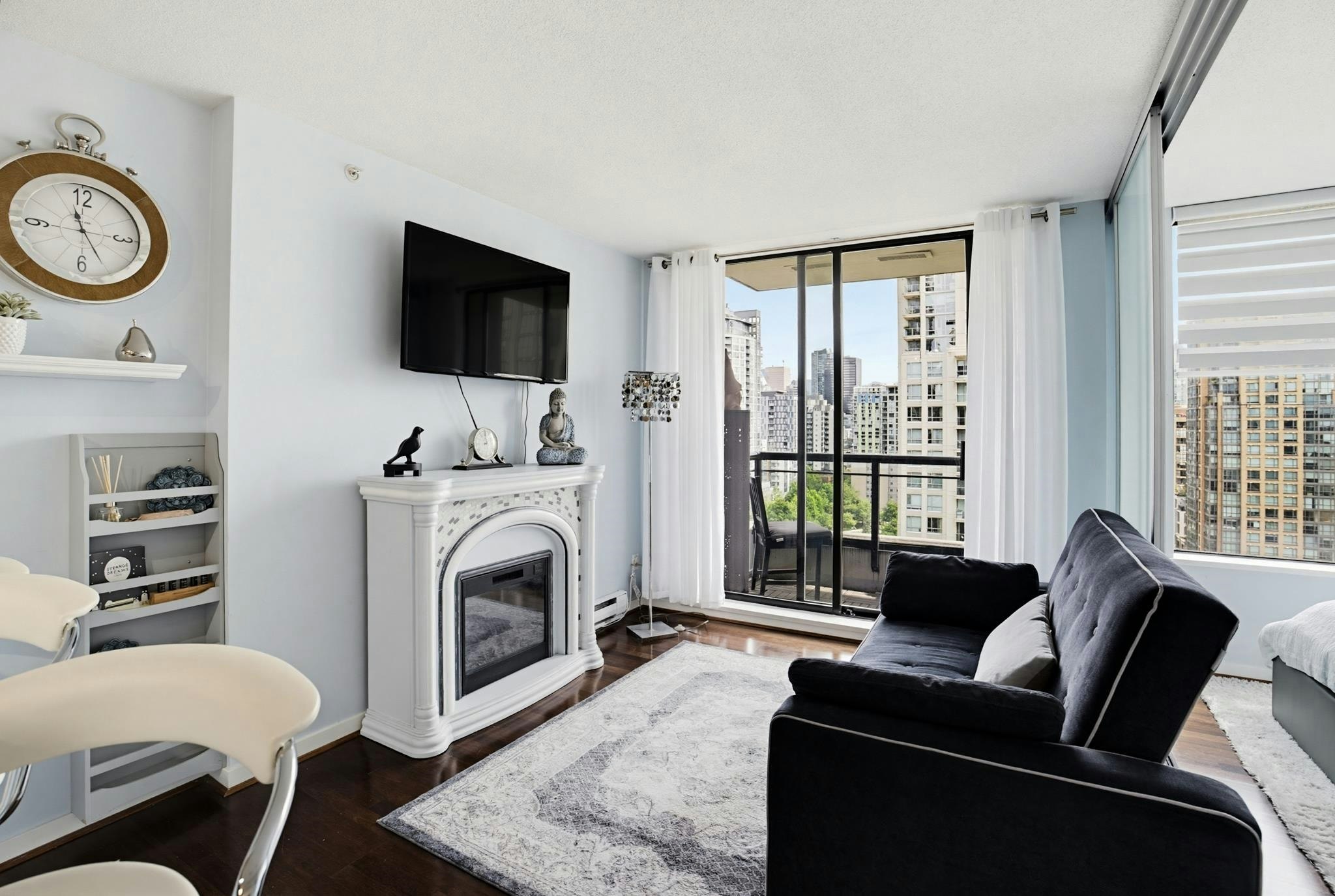 1703-1295 Richards Street, Vancouver, BC, V6B 4K8 - 2
