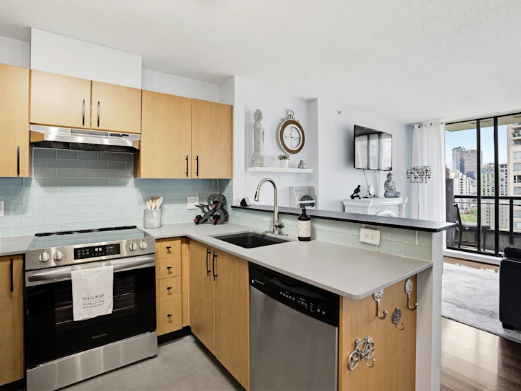 1703-1295 Richards Street, Vancouver, BC, V6B 4K8 - 10