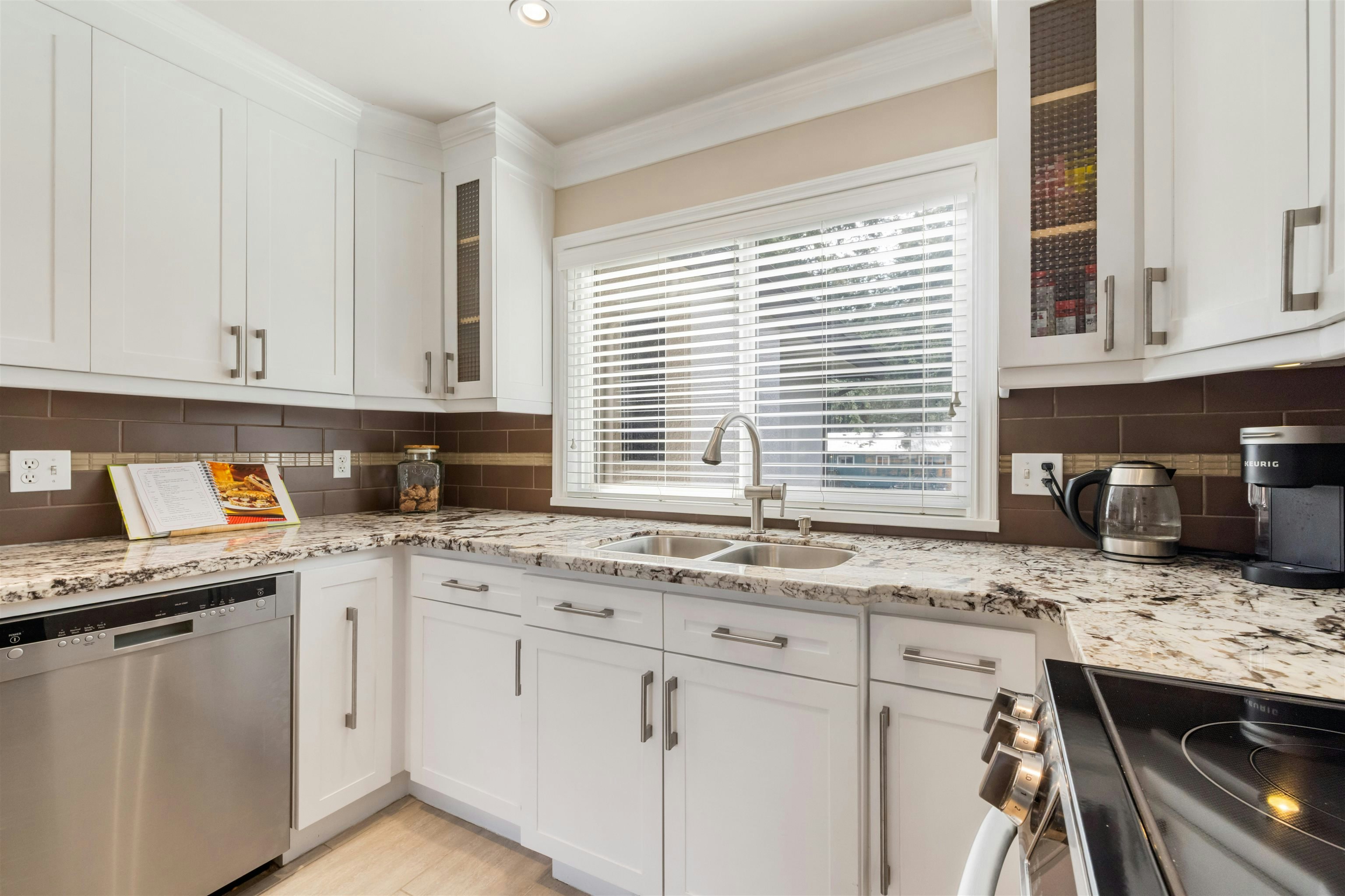 11169 Mason Place, Delta, BC, V4E 1G1 - 11