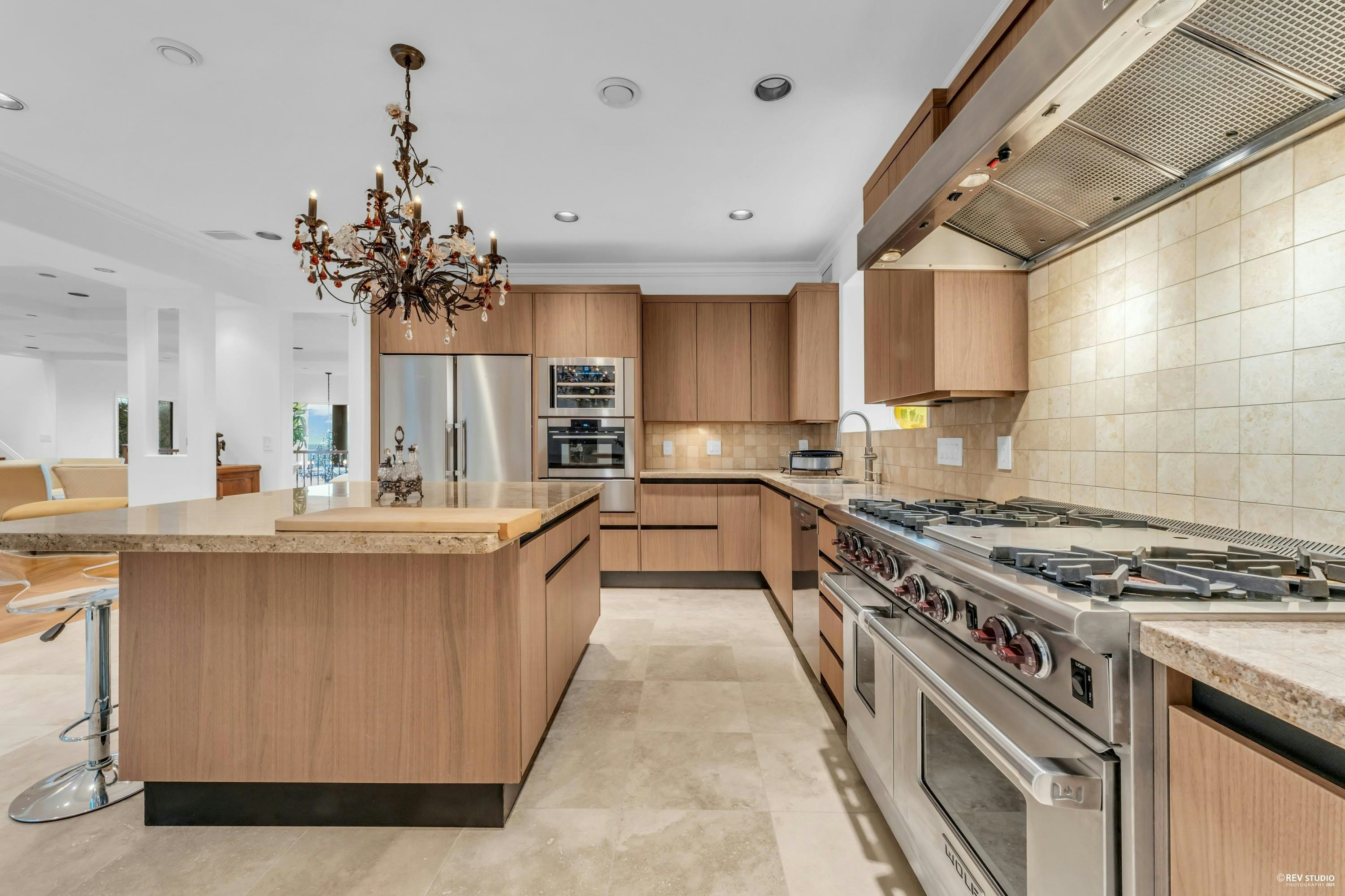 1525 Errigal Place, West Vancouver, BC, V7S 3H1 - 16