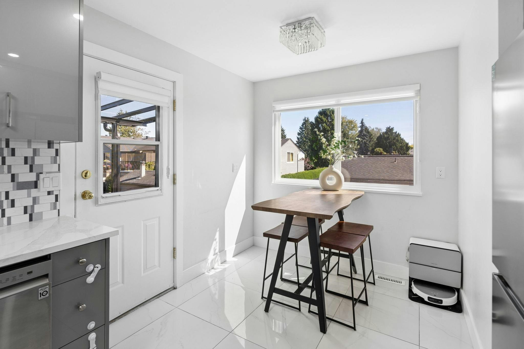 5668 Dove Place, Delta, BC, V4K 3R3 - 13
