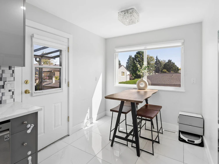 5668 Dove Place, Delta, BC, V4K 3R3 - 13