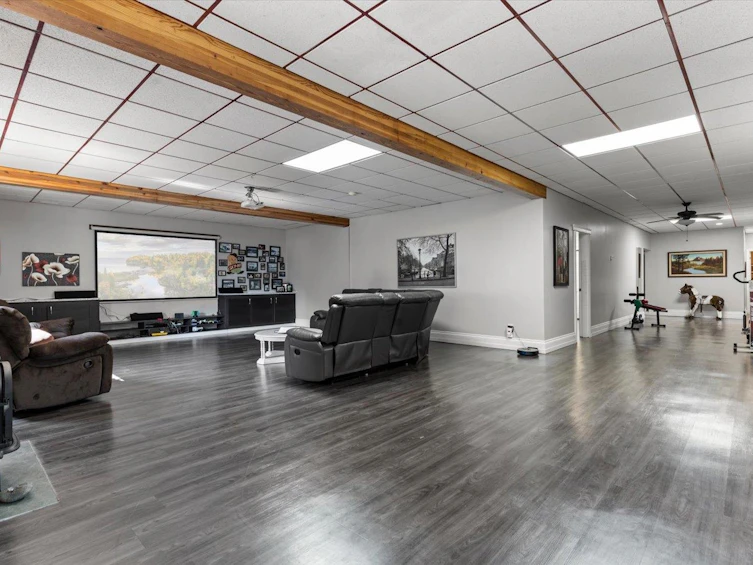 8570 Primrose Drive, Chilliwack, BC, V2R 4A3 - 29