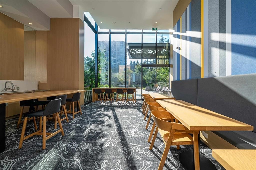 1106-5608 Berton Avenue, Vancouver, BC, V6S 0M6 - 3