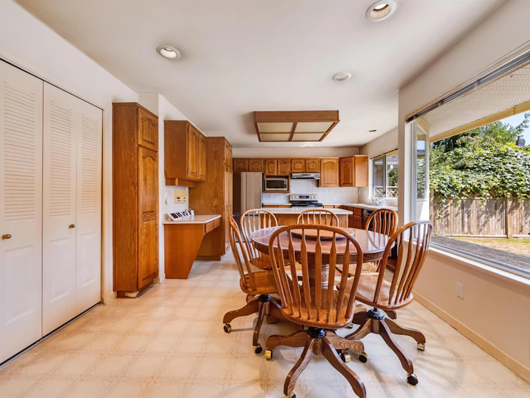 10208 River Drive, Richmond, BC, V6X 1Z3 - 9