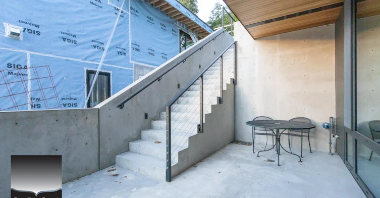 8885 Lawrence Way, West Vancouver, BC, V7W 2T7 - 10