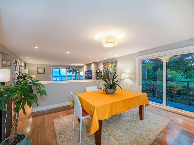 18-2214 Folkstone Way, West Vancouver, BC, V7S 2X7 - 18