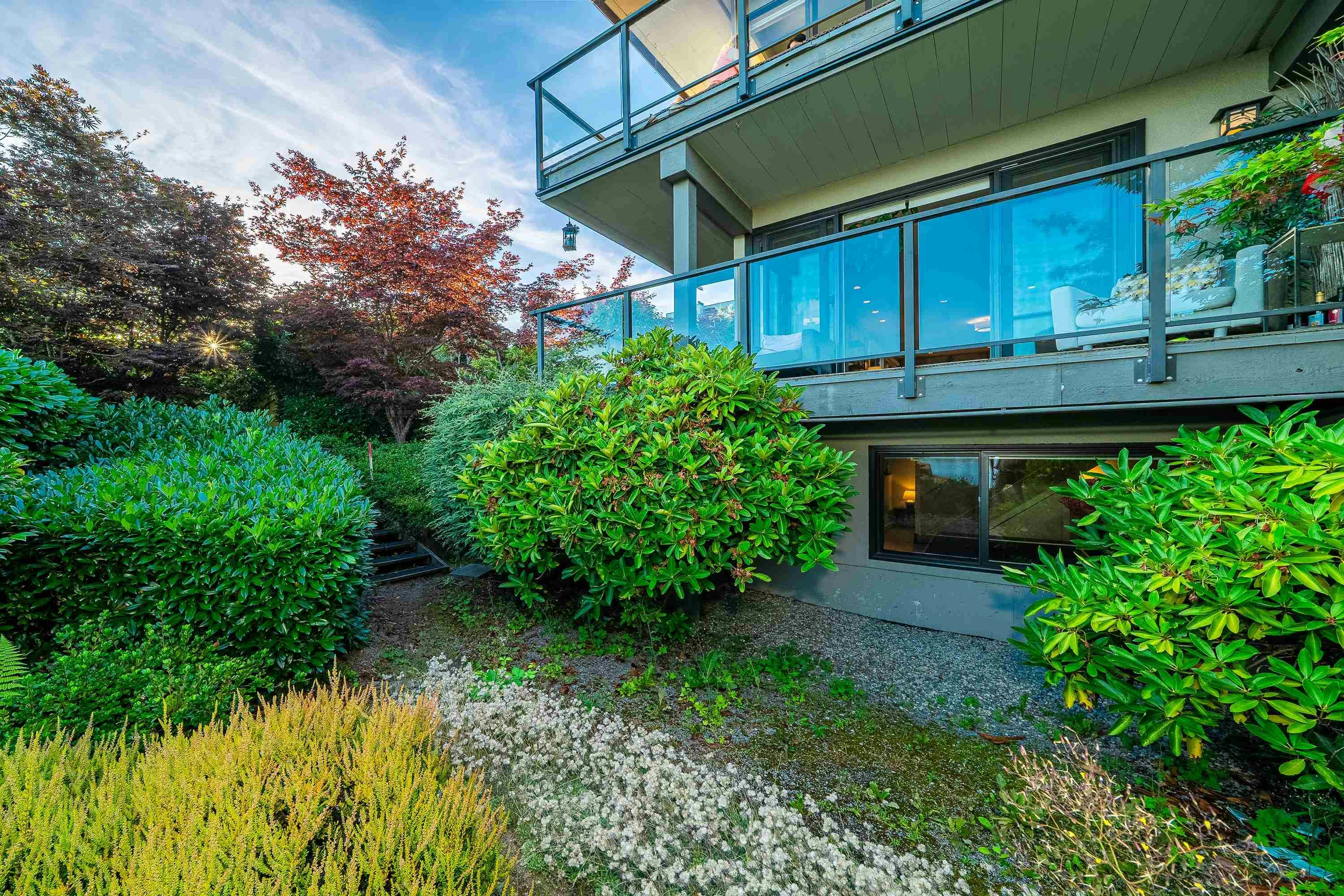 18-2214 Folkstone Way, West Vancouver, BC, V7S 2X7 - 31