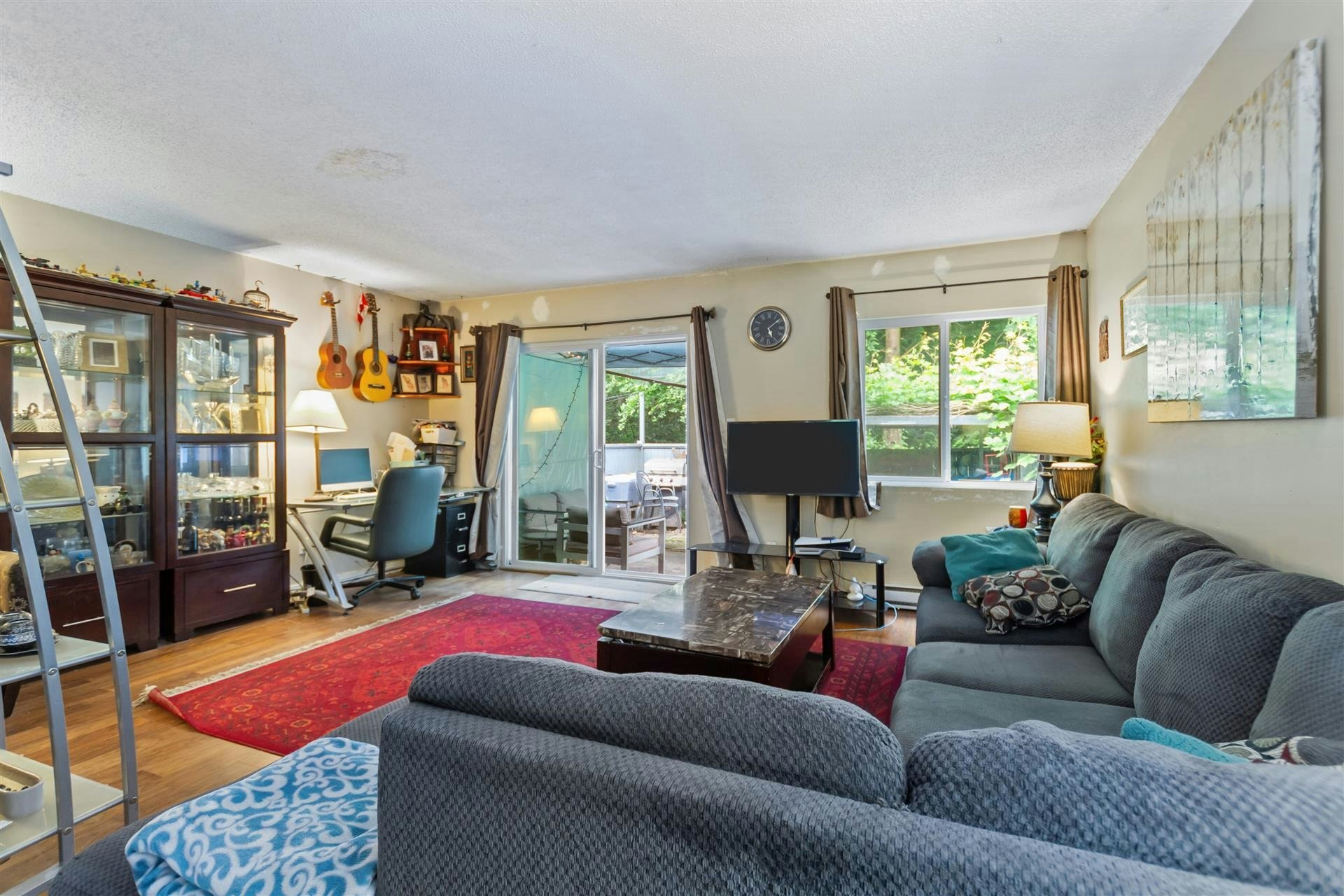 2676 Tretheway Drive, Burnaby, BC, V5B 4R8 - 5