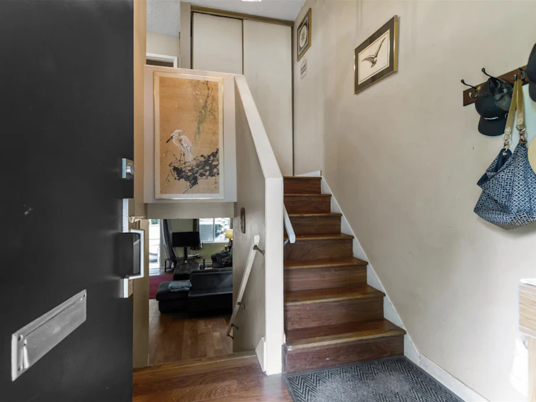 2676 Tretheway Drive, Burnaby, BC, V5B 4R8 - 4