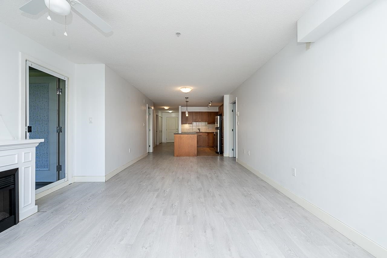 207-19673 Meadow Gardens Way, Pitt Meadows, BC, V3Y 0A1 - 10