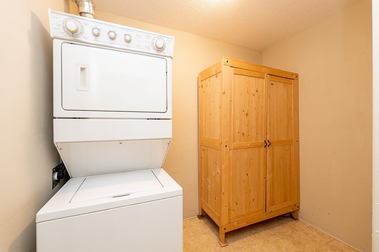 207-19673 Meadow Gardens Way, Pitt Meadows, BC, V3Y 0A1 - 23