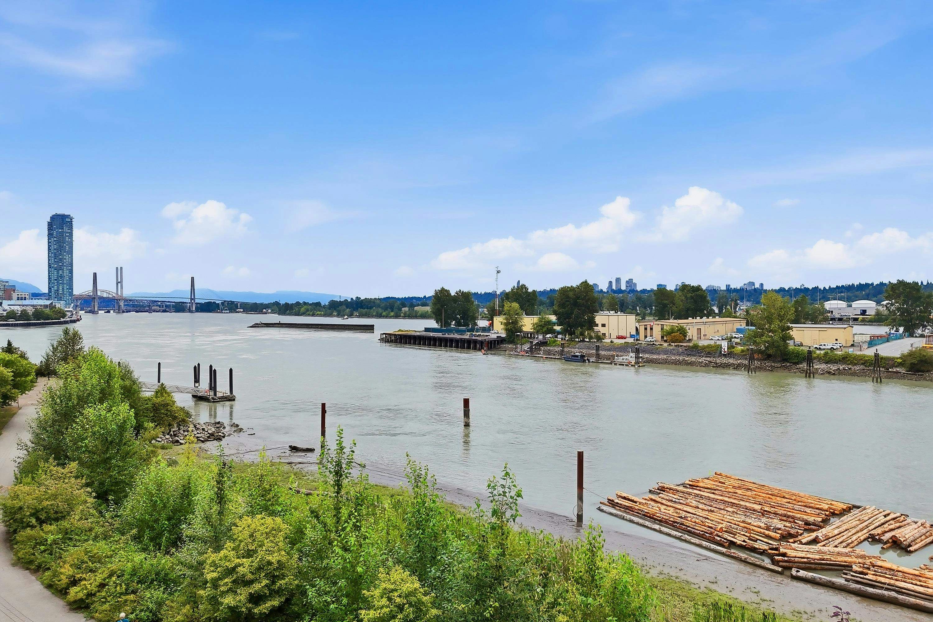 27-230 Salter Street, New Westminster, BC, V3M 0G1