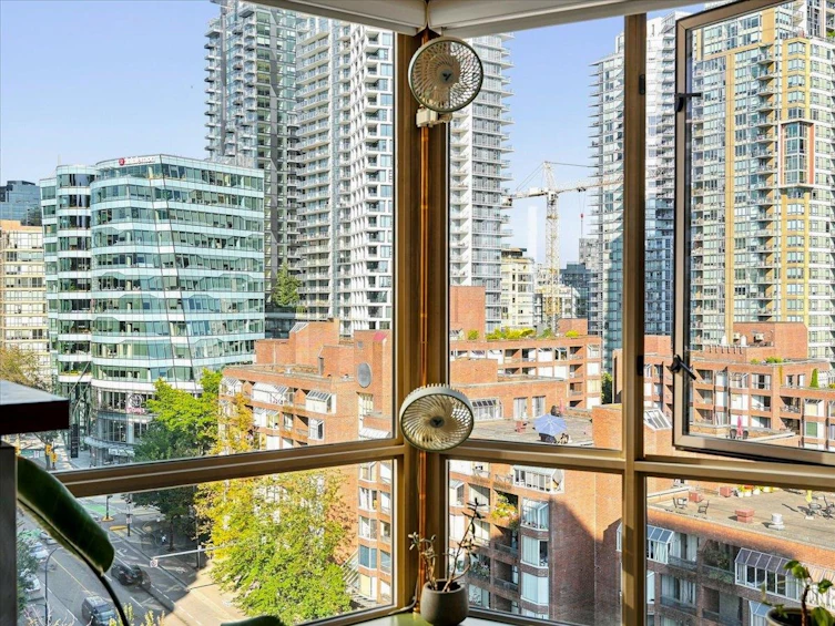 1507-1003 Pacific Street, Vancouver, BC, V6E 4P2 - 15