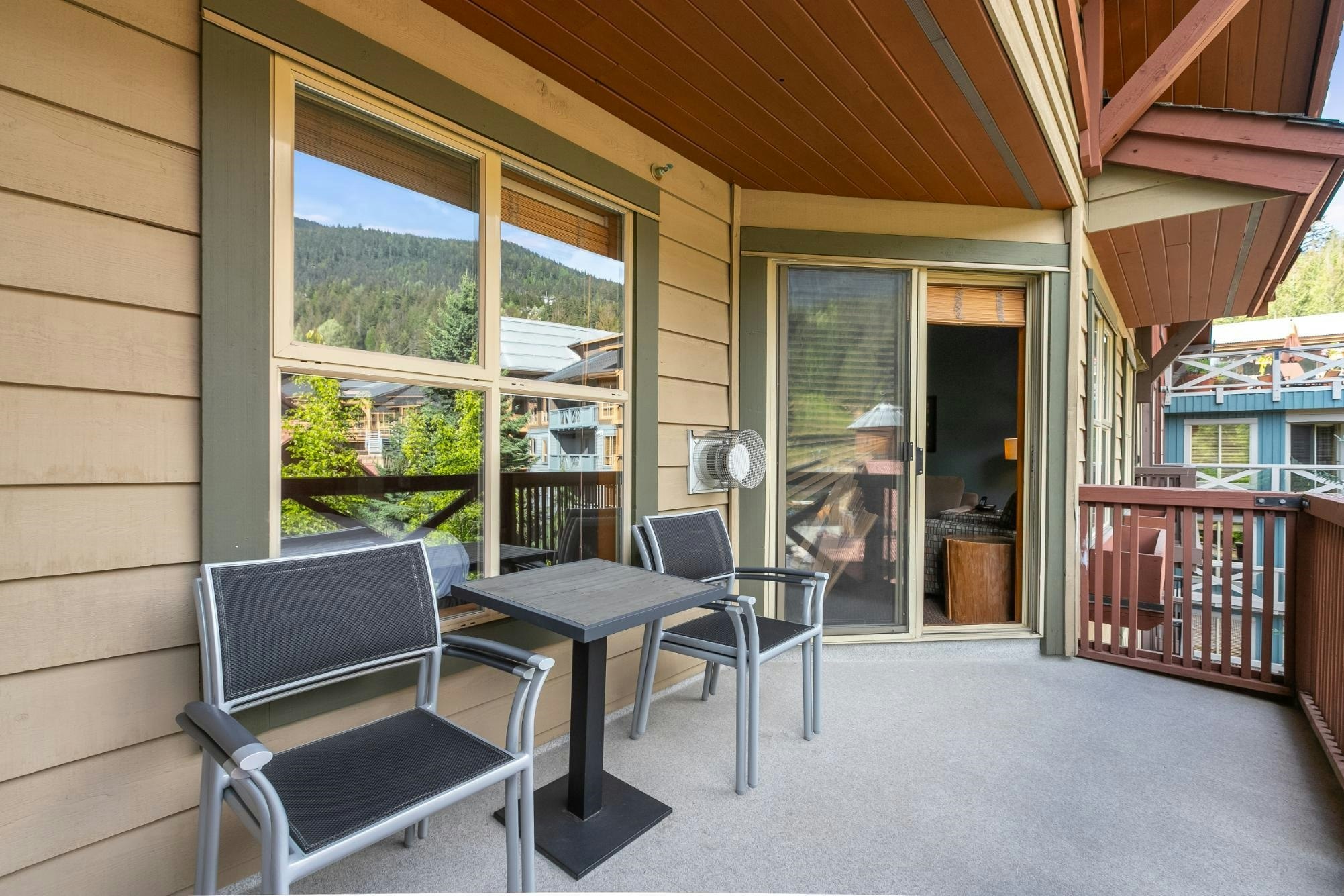 403D-2036 London Lane - 5