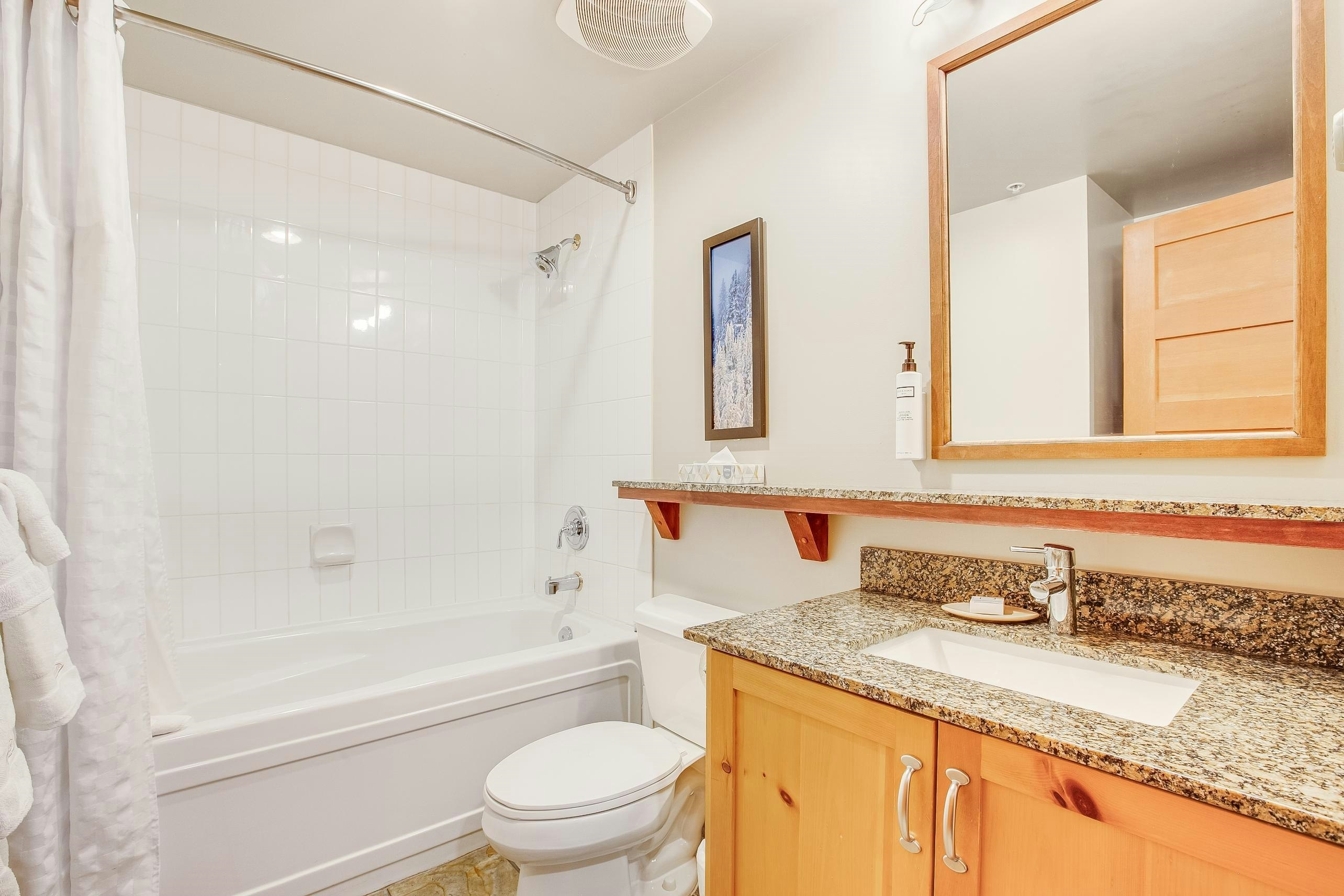 403D-2036 London Lane, Whistler, BC, V8E 0N7 - 22