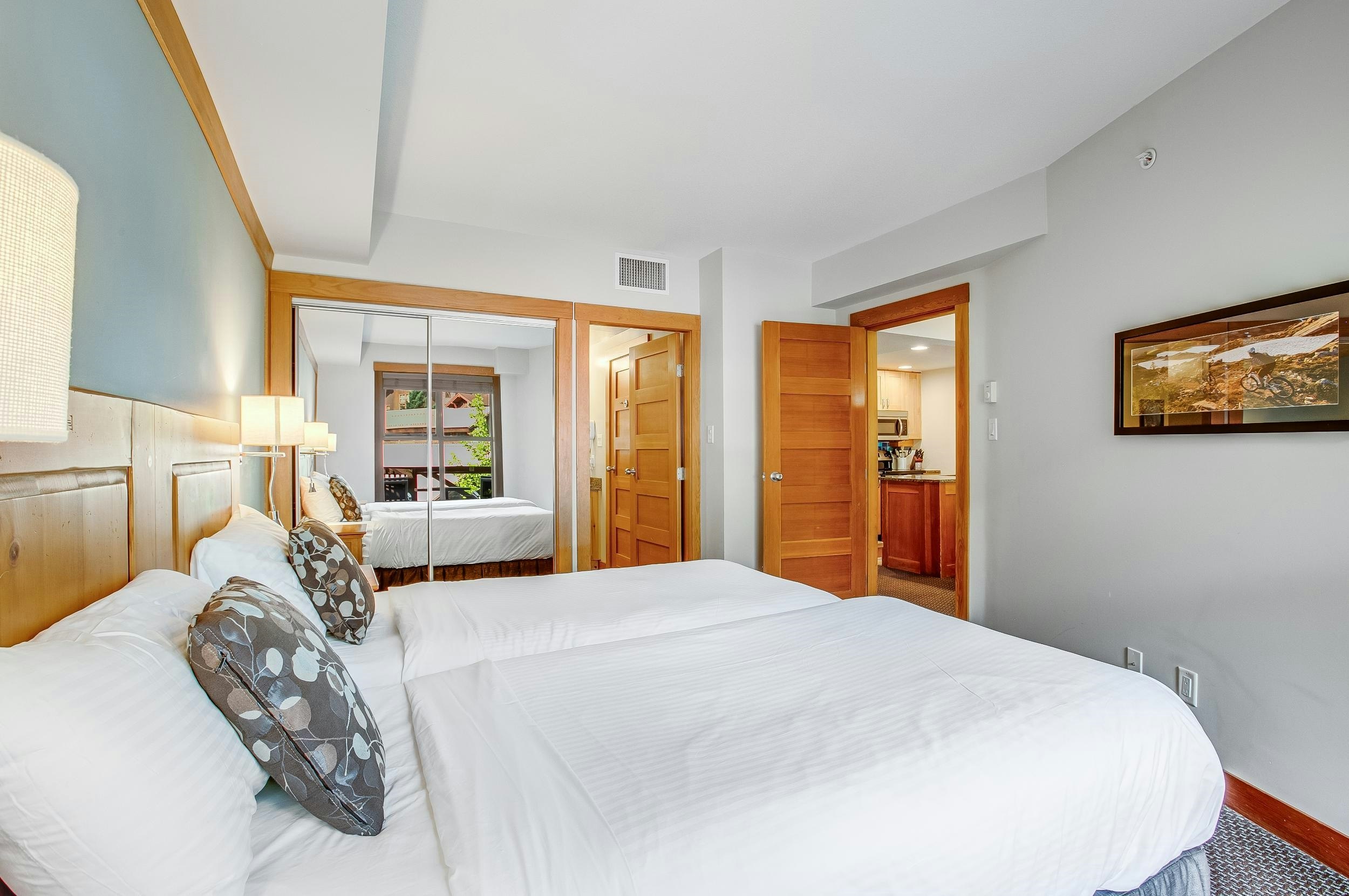 403D-2036 London Lane, Whistler, BC, V8E 0N7 - 20