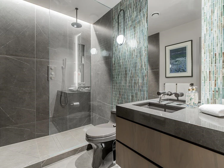 2870 SW Marine Drive, Vancouver, BC, V6N 3X9 - 20