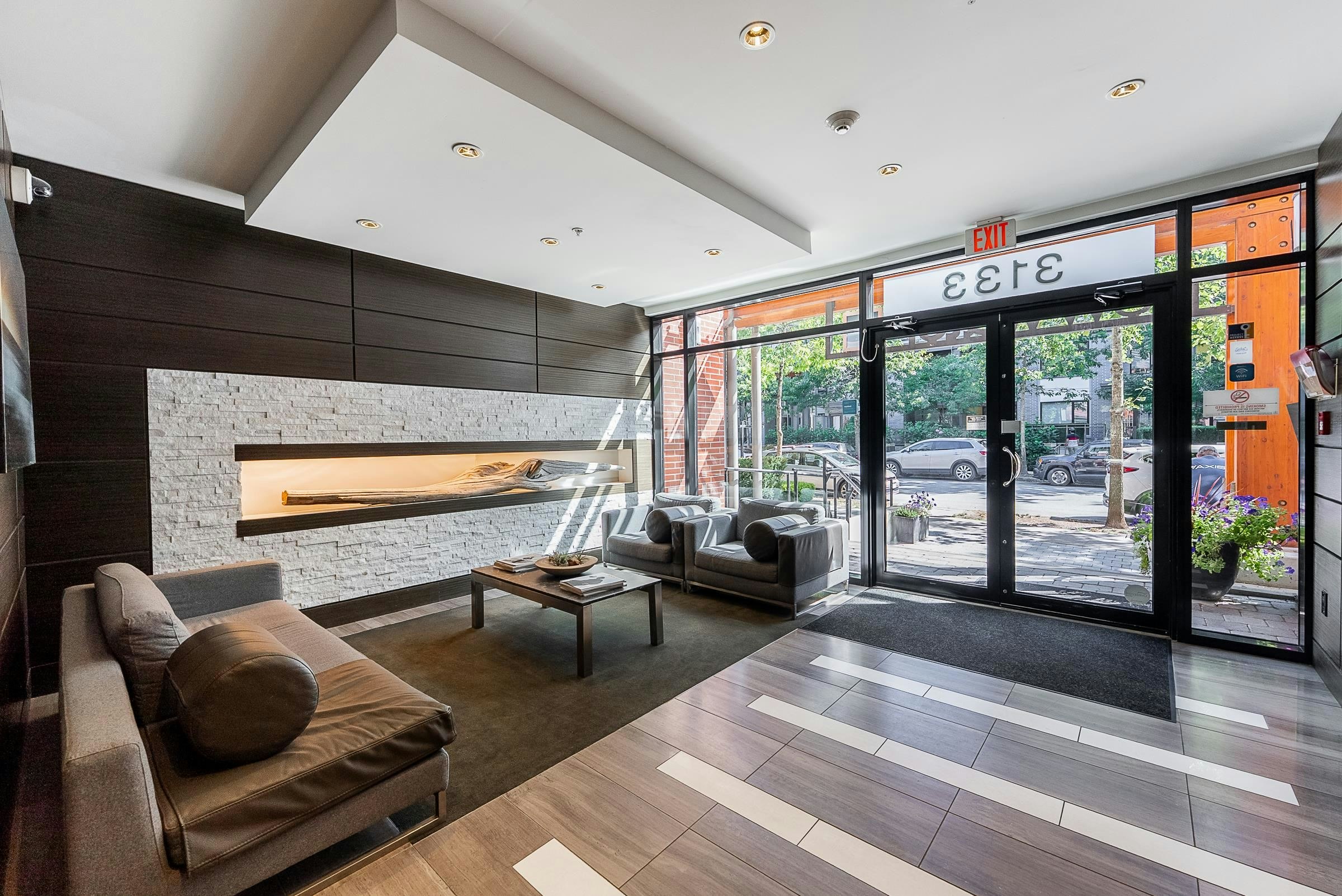111-3133 Riverwalk Avenue - 4