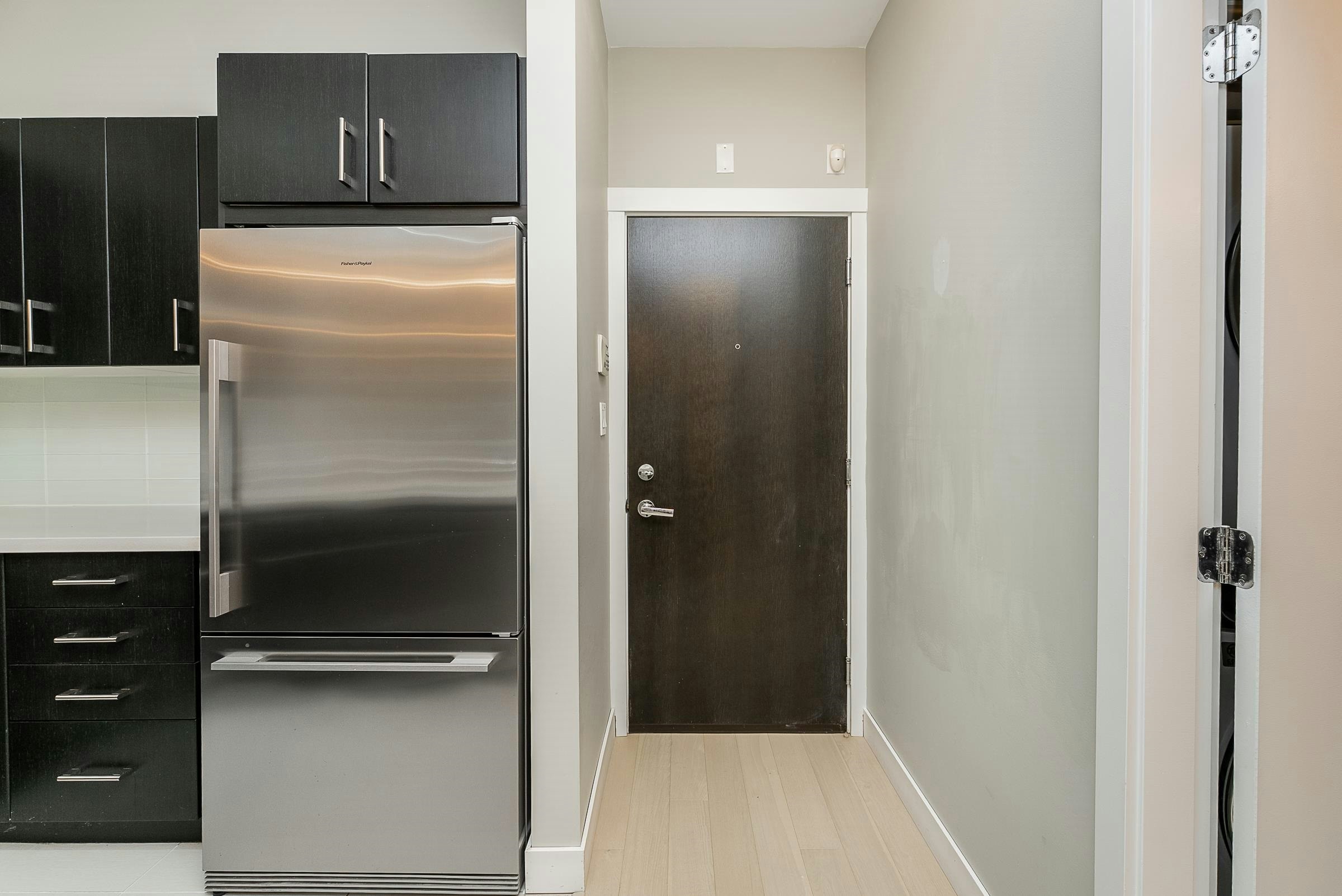 111-3133 Riverwalk Avenue - 5